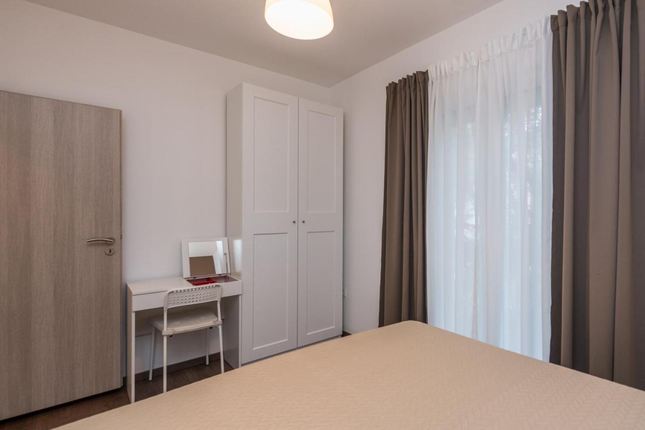 Star - Free Private Parking Apartmán